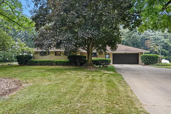 1406 Camp Road, Buchanan, MI 49107