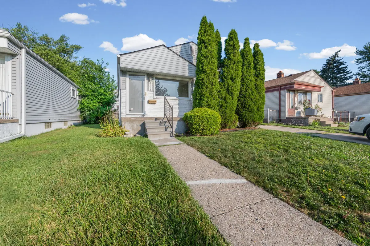 2478 River Drive, Lincoln Park, MI 48146 - #1