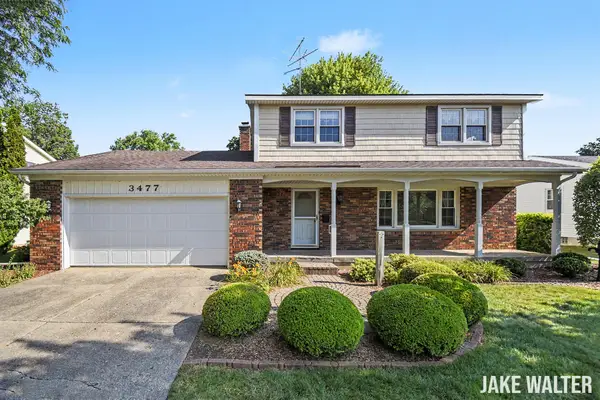 3477 Algonac Drive Sw, Grandville, MI 49418