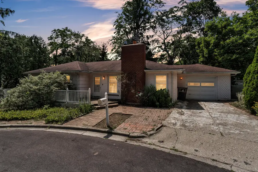 6 Ruthven Place, Ann Arbor, MI 48104 - #2