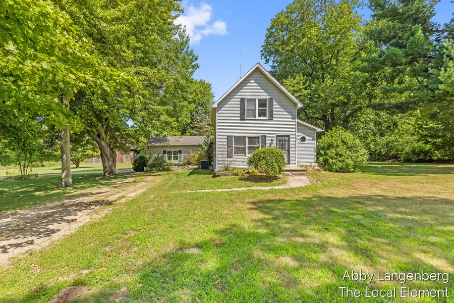 7405 W 56th Street, Fremont, MI 49412 - #3