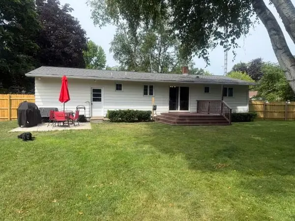 604 Cherokee Drive, Fremont, MI 49412