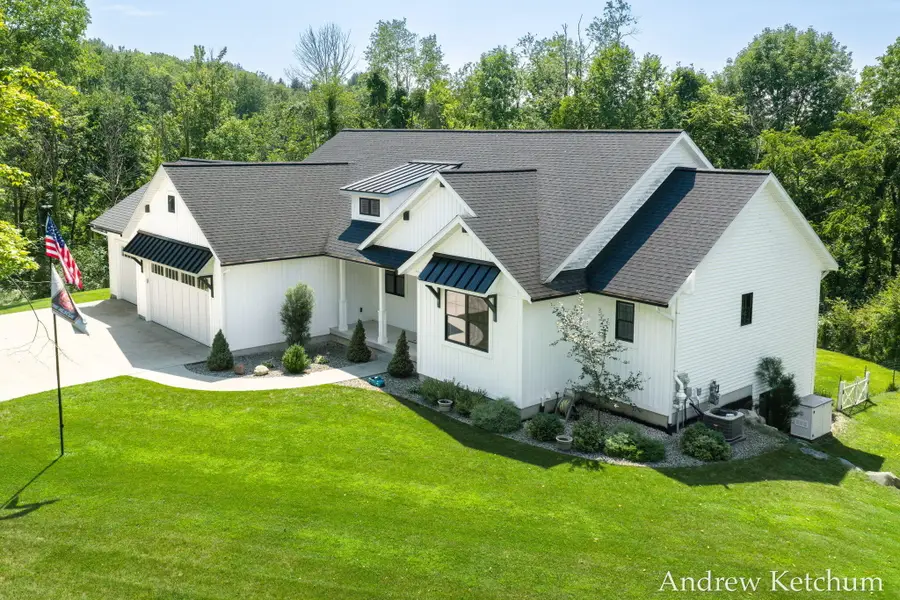 4664 6th Street, Caledonia, MI 49316 - #3