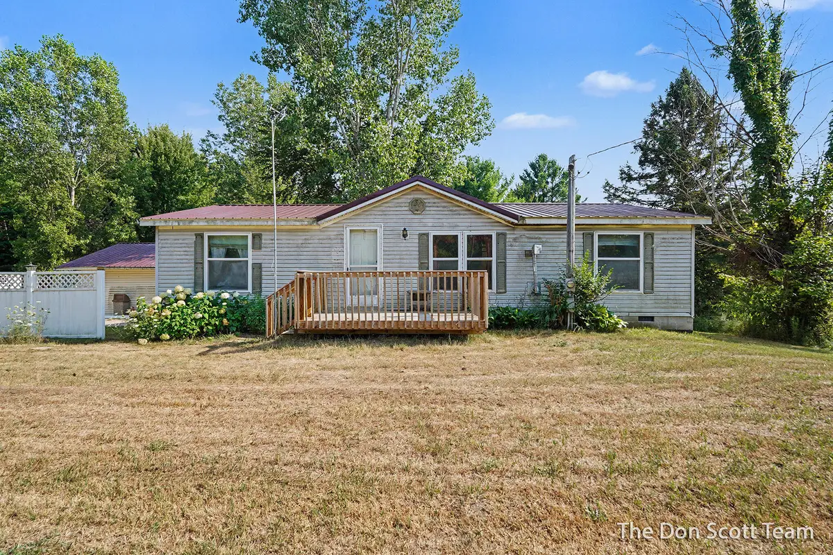11737 Ellis Road, Ravenna, MI 49451 - #1