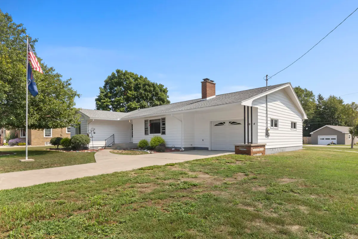 1074 Frankfort Avenue, Elberta, MI 49635 - #1