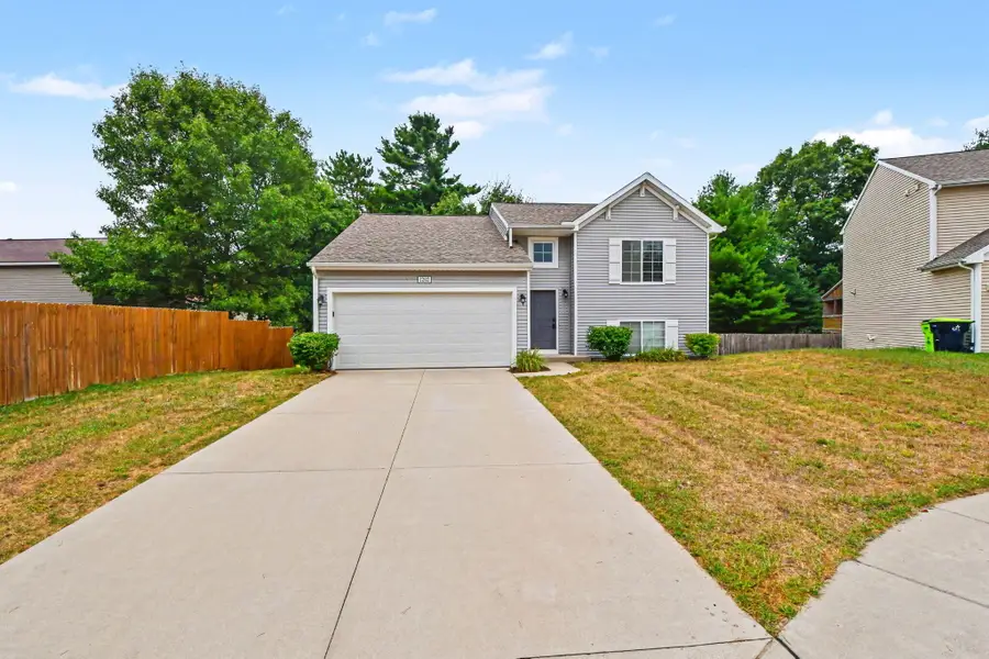 1202 Pinewood Drive, Greenville, MI 48838 - #2