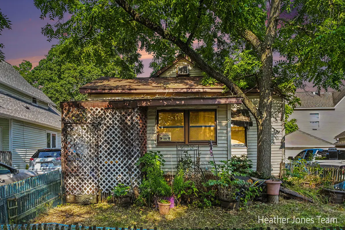 308 National Avenue Nw, Grand Rapids, MI 49504 - #1