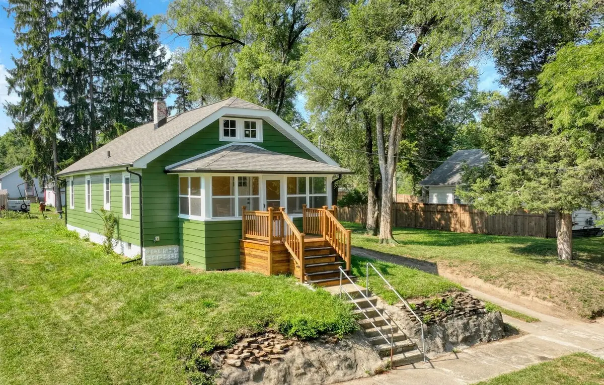 337 E Addison Street, Jackson, MI 49203 - #1