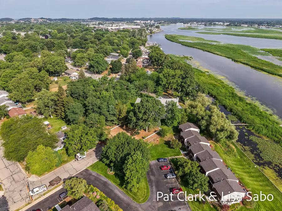 413 & 415 Gidley Circle, Grand Haven, MI 49417 - #3