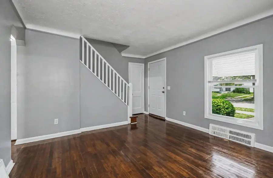 20283 Bradford Street, Detroit, MI 48205 - #3