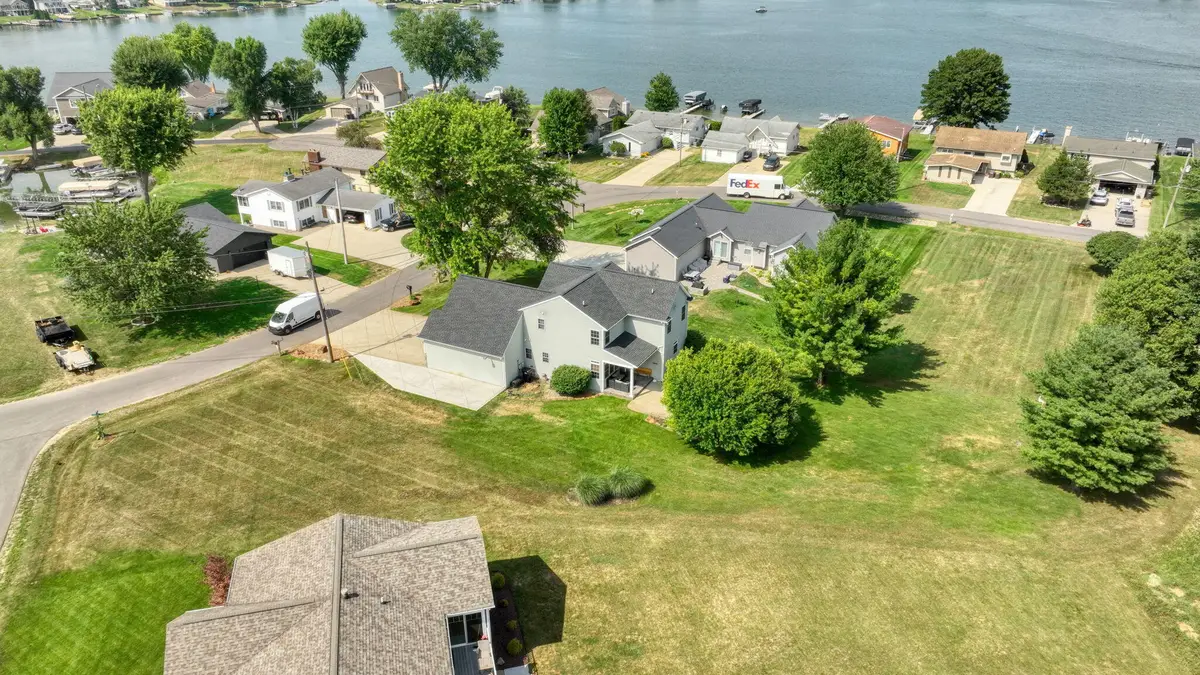 123 N Grand Pointe Drive, Brooklyn, MI 49230 - #1