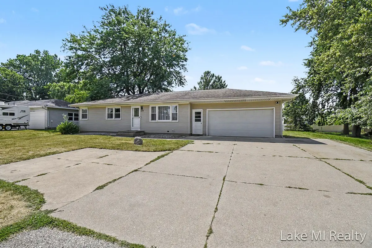 2238 52nd Street Sw, Wyoming, MI 49519 - #1