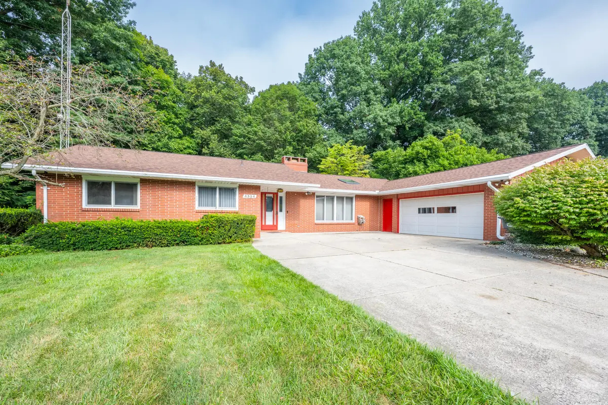 4334 Laurel Drive, Saint Joseph, MI 49085 - #1