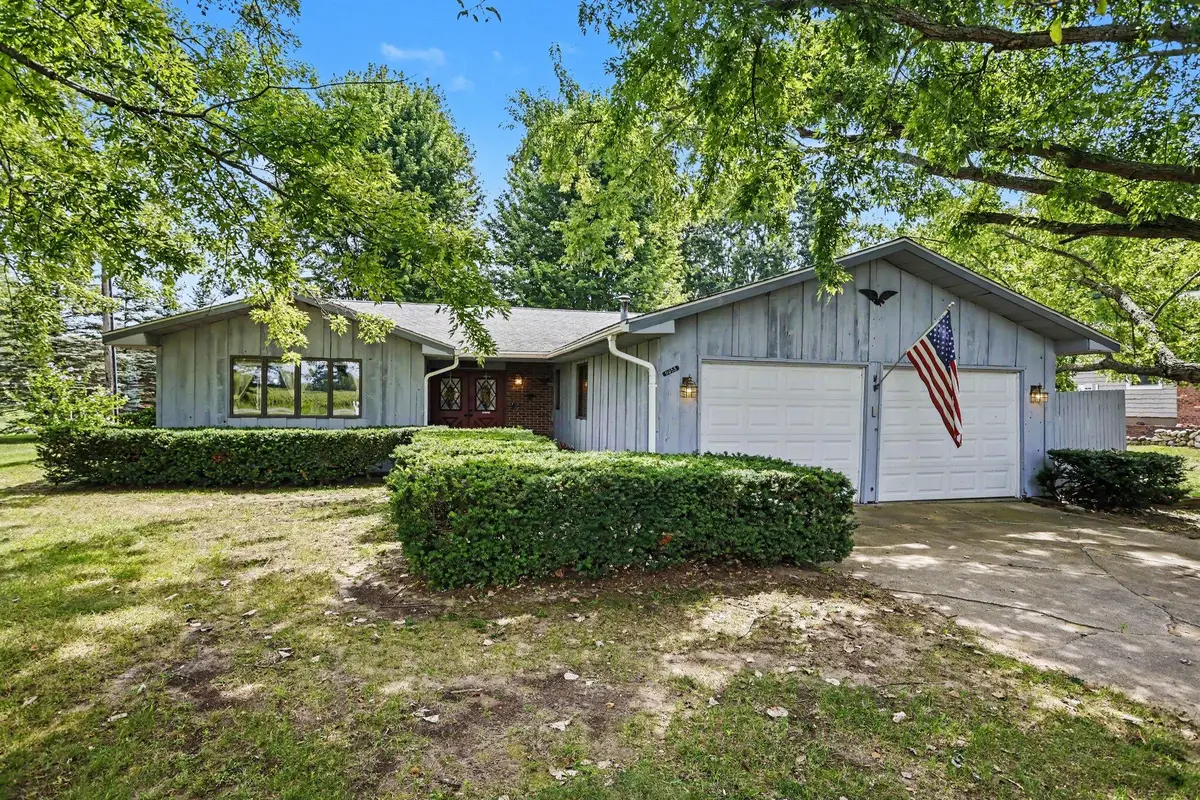 11053 Gast Road, Bridgman, MI 49106 - #1