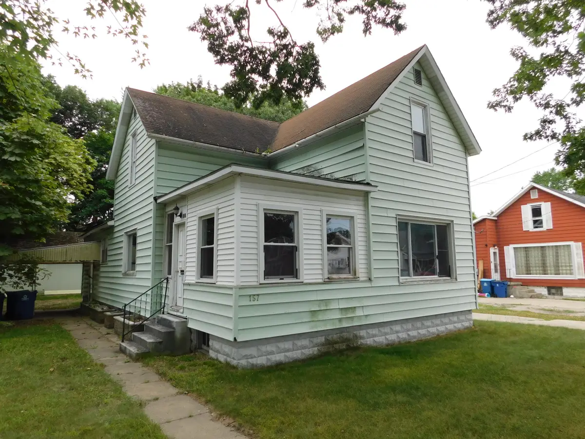 157 Harrison Street, Manistee, MI 49660 - #1