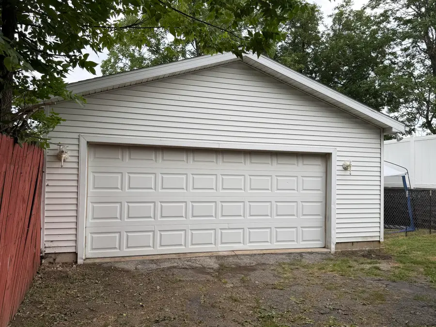 120 Bent Oak Avenue, Adrian, MI 49221 - #2