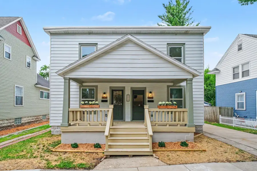 1021 Lincoln Avenue Nw, Grand Rapids, MI 49504 - #2