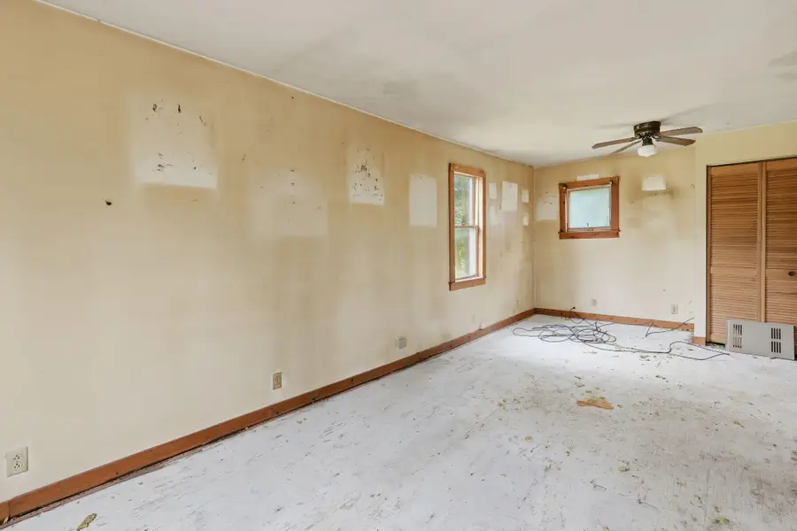 617 N 3rd Street, Niles, MI 49120 - #3