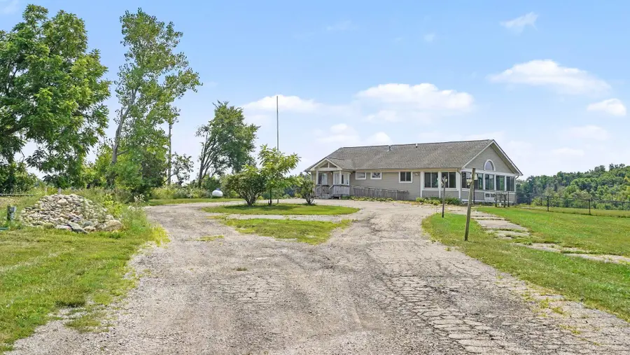 8753 Pleasant Lake Road, Ann Arbor, MI 48103 - #2