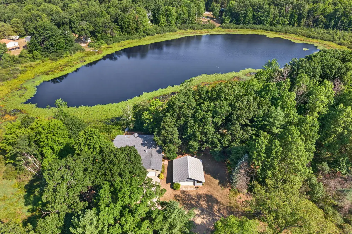 9880 85th Avenue, Mecosta, MI 49332 - #1