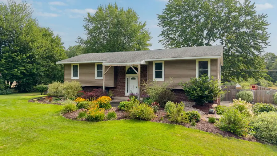 3566 S Brooks Road, Muskegon, MI 49444 - #2