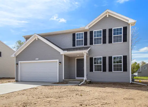 1110 Cedarwood Drive, Greenville, MI 48838