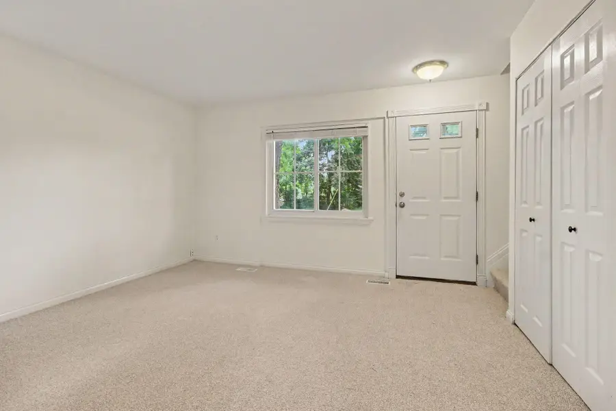 541 Long Shore Drive, Ann Arbor, MI 48105 - #3