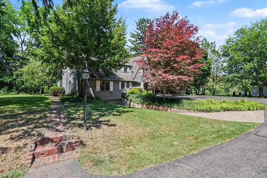 2093 Capital Avenue Sw, Battle Creek, MI 49015 - #2