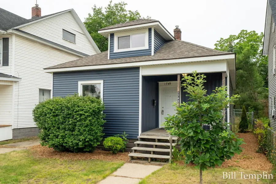 1749 Jefferson Avenue Se, Grand Rapids, MI 49507 - #2