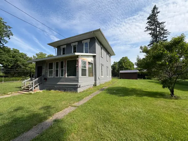 216 W Chestnut Street, Albion, MI 49224