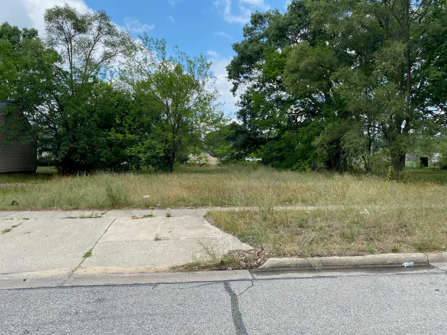 2163 Continental Street, Muskegon, MI 49444 - #2