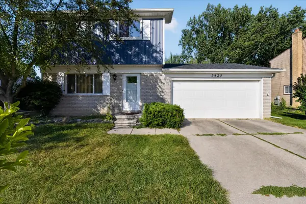 5825 Huntington Avenue, Ypsilanti, MI 48197