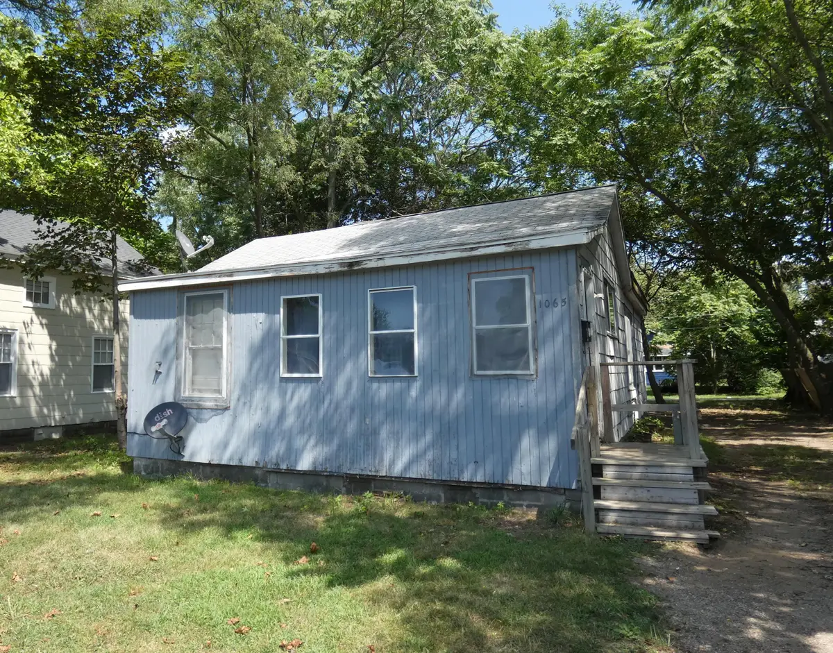 1065 Superior Street, Benton Harbor, MI 49022 - #1