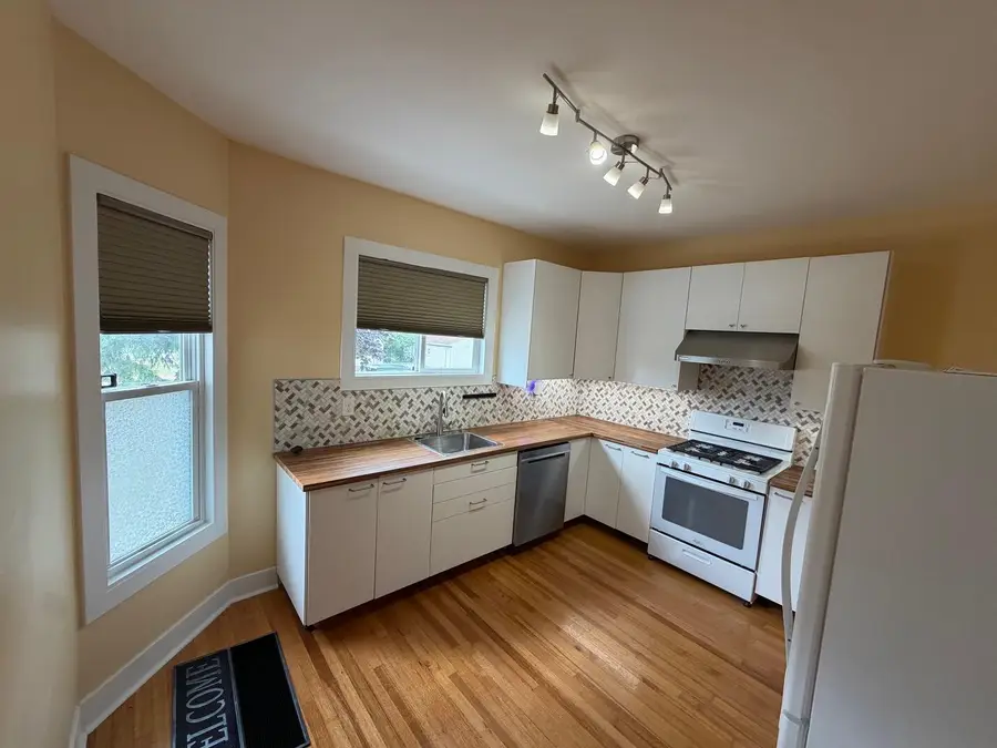 43 Southview Street Sw, Grand Rapids, MI 49507 - #2