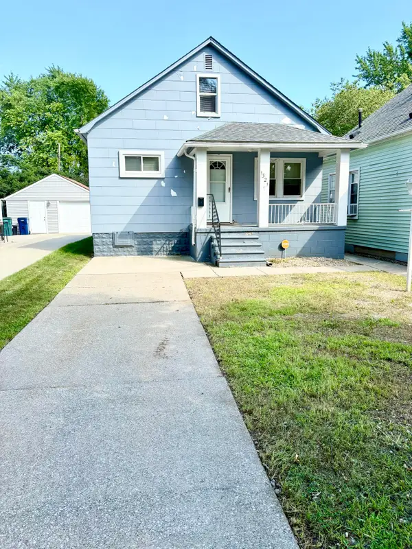 1321 Applewood Avenue, Lincoln Park, MI 48146