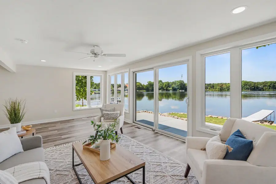 52070 Lake Avenue, Three Rivers, MI 49093 - #3