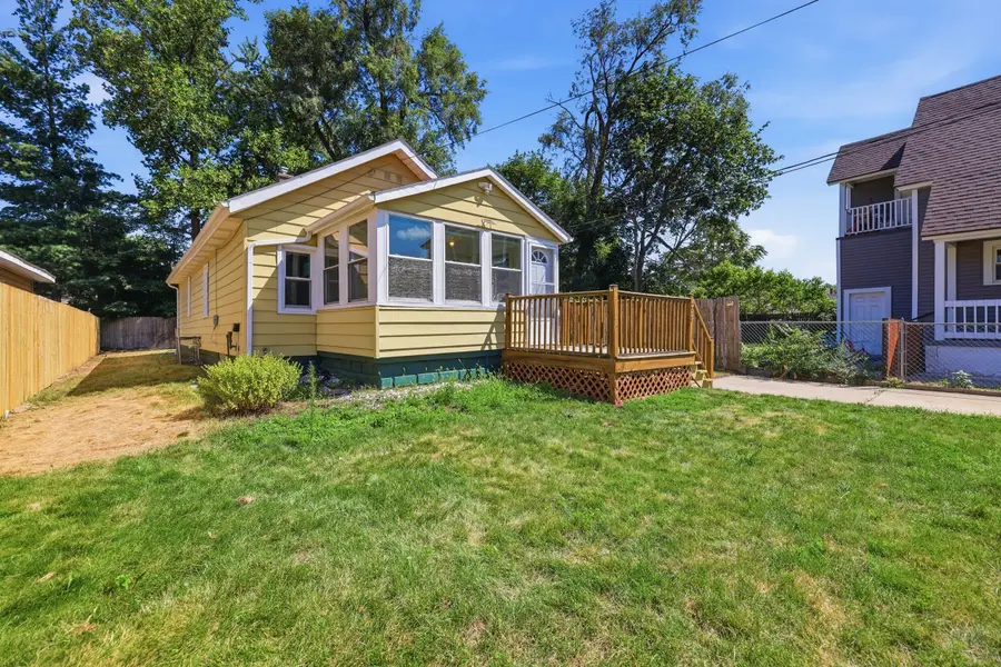 223 Quigley Boulevard Sw, Grand Rapids, MI 49507 - #2
