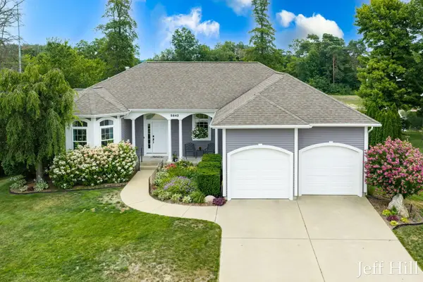 5842 Chandonnet Drive, Muskegon, MI 49444