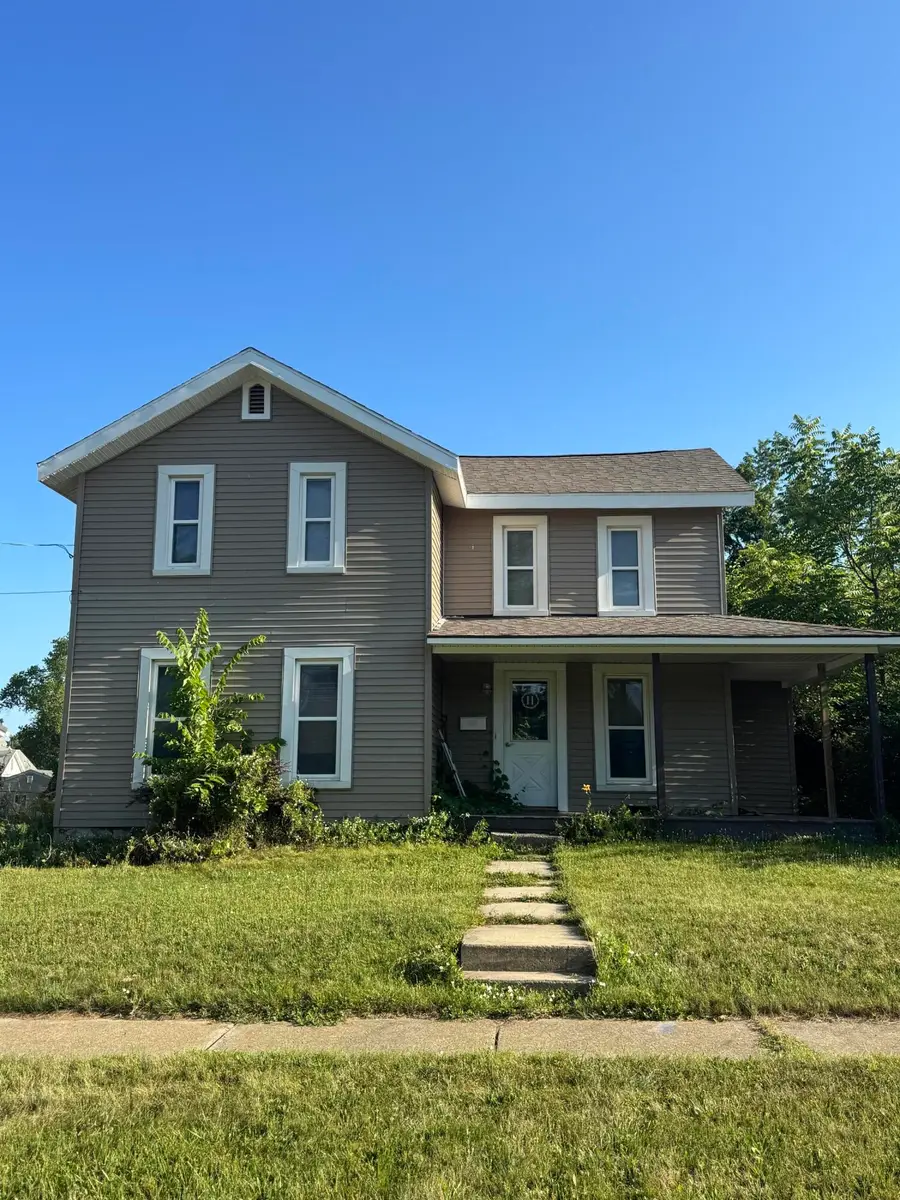 142 Lafayette Street, Hudson, MI 49247 - #2