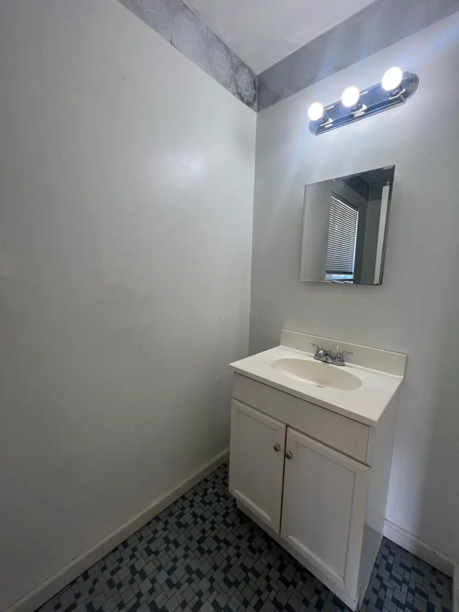 3750 W Buena Vista Street, Detroit, MI 48238 - #3