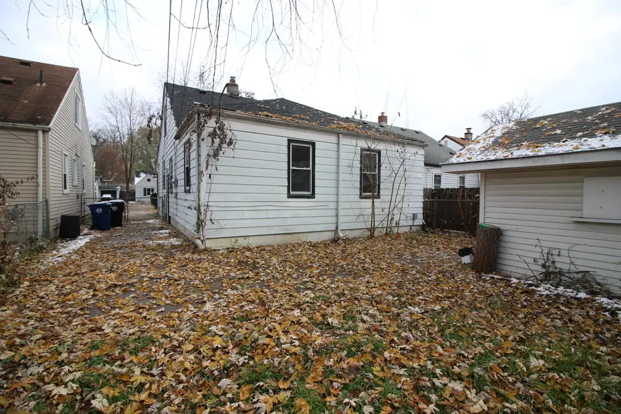 15881 Lennane Street, Redford, MI 48239 - #3