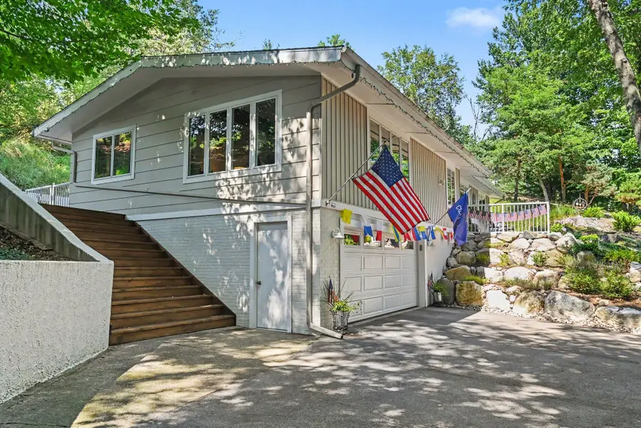 405 Slayton Avenue, Grand Haven, MI 49417 - #3