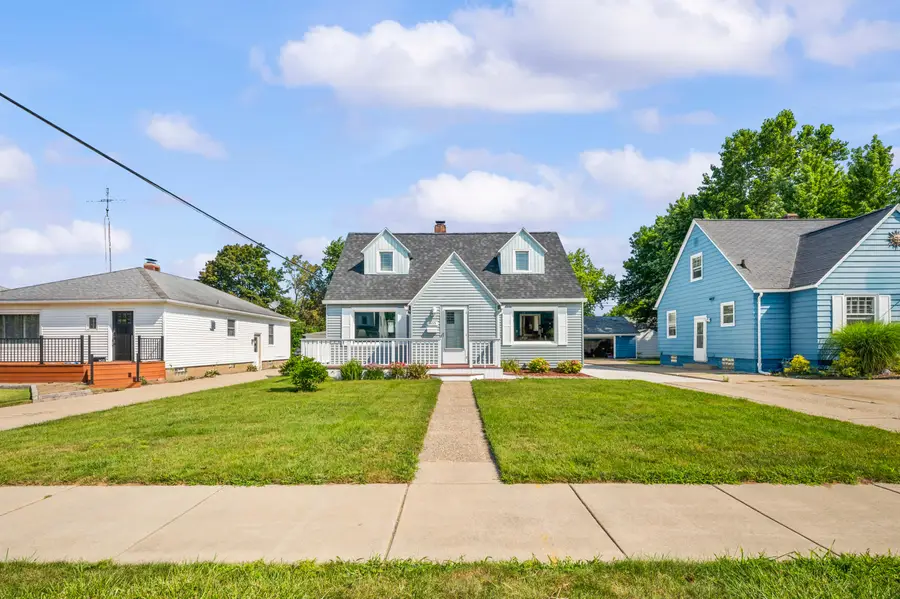 905 Napier Avenue, Saint Joseph, MI 49085 - #2