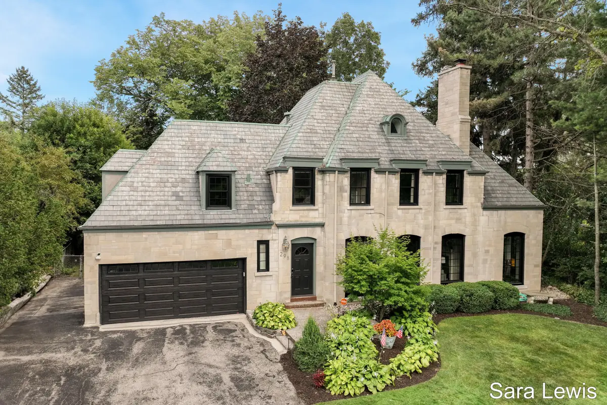 298 Morningside Drive Se, Grand Rapids, MI 49506 - #1