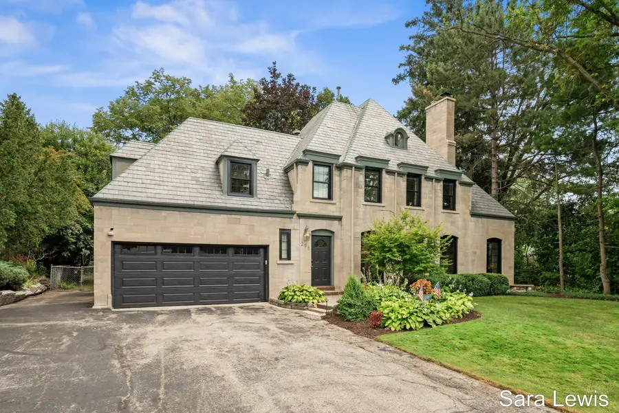 298 Morningside Drive Se, Grand Rapids, MI 49506 - #2