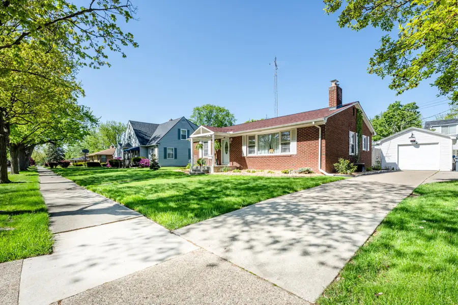 2716 Thayer Drive, Saint Joseph, MI 49085 - #2