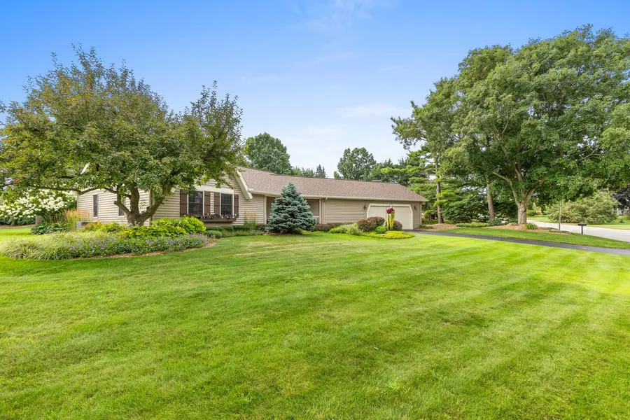 6866 Vista Grande Drive Ne, Rockford, MI 49341 - #2