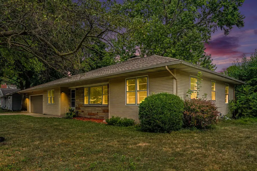 56 Garden Avenue N, Battle Creek, MI 49017 - #3