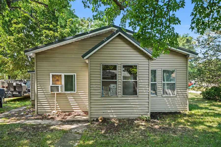 3896 Main Street, Riverside, MI 49084 - #3