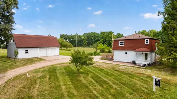 18600 Manitou Road, Addison, MI 49220